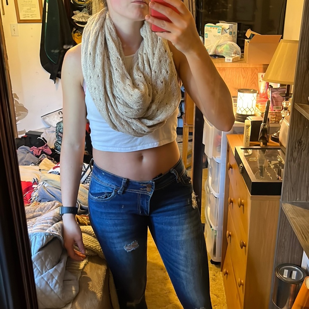 Infinity scarf